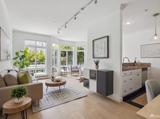 190 Cervantes Blvd APT 101, San Francisco, CA 94123