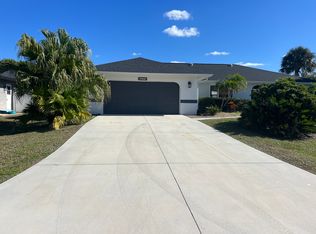 5871 Monroe Rd, Venice, FL 34293