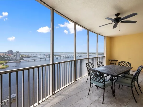 2745 1st St APT 2103, Fort Myers, FL 33916