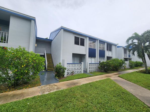 2011 NW 46th Ave APT B102