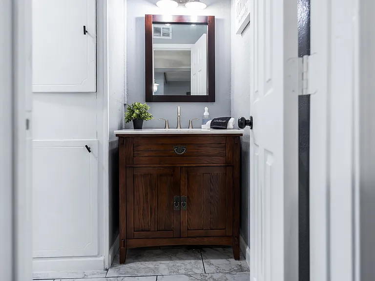 2402 Berry St #8 — Photo 6