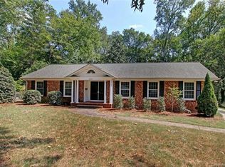 2059 Edgewater Dr, Charlotte, NC 28210