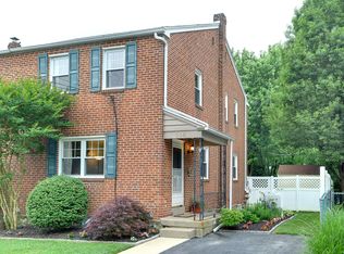 514 Greenview Ln, Havertown, PA 19083