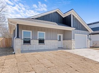 2607 Carver St, Greenville, TX 75401