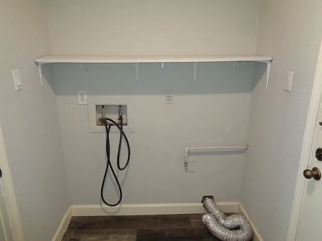 1227 Strawberry Park Ln — Photo 15