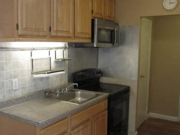 (undisclosed Address), Yonkers, NY 10701