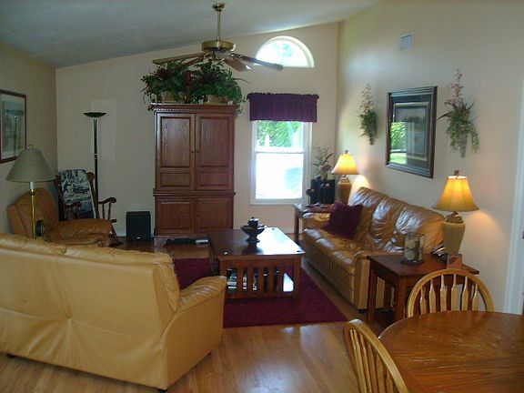 5th image of 6601 Saint Ives Ct