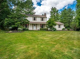 7784 Ranett Ave, Hudson, OH 44236