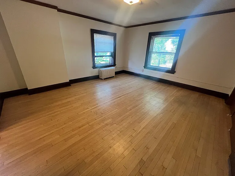 615 E Gorham St #4 — Photo 9