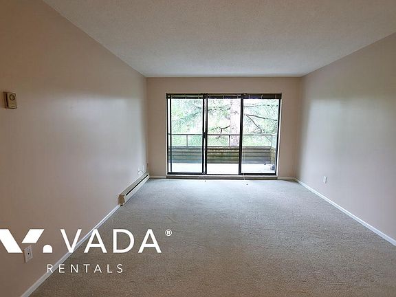 2nd image of 224 Garden Dr N #303