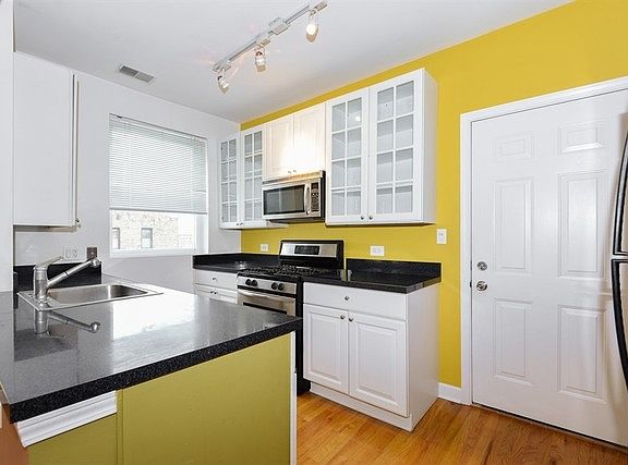4th image of 133 Clyde Ave APT 3N