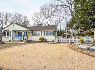 900 Morton Ave, Absecon, NJ 08201