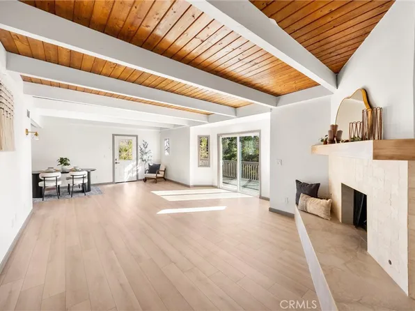 1113 Grass Valley Rd, Lake Arrowhead, CA 92352