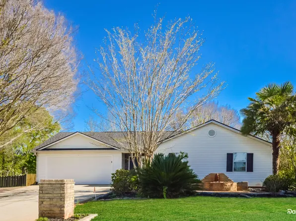 300 Claremont Dr, Covington, GA 30016