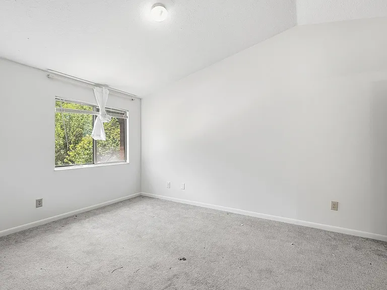 76 View Terrace Dr #9 — Photo 14