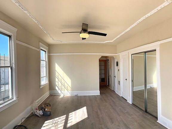 5th image of 572-576 Valencia St #302