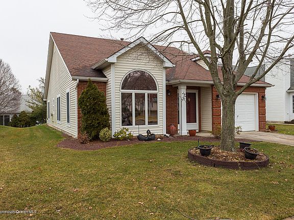 2nd image of 1801 Buttonwood Ave