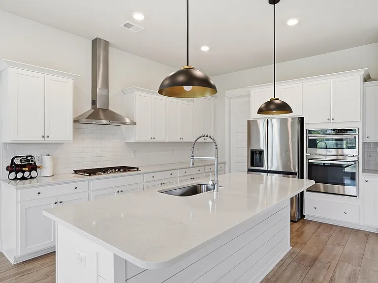 392 Parish Farms Dr — Photo 6