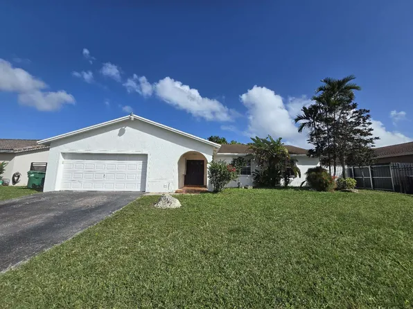 25947 SW 132nd Ct, Homestead, FL 33032