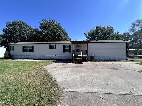 100 N Oriole St Photo 1