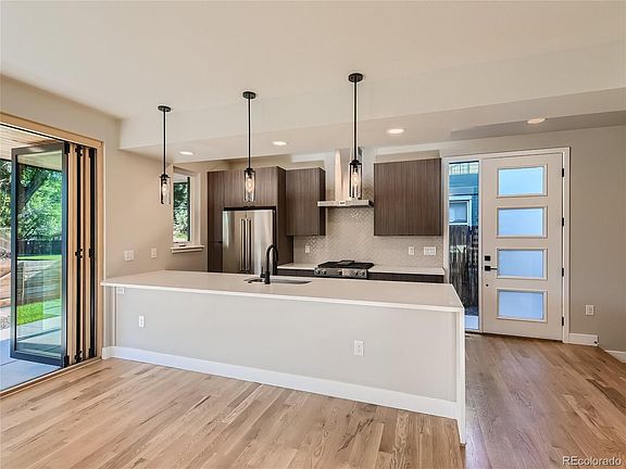 5th image of 2605 W 40th Ave