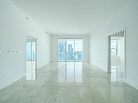 2nd image of 950 Brickell Bay Dr APT 4805