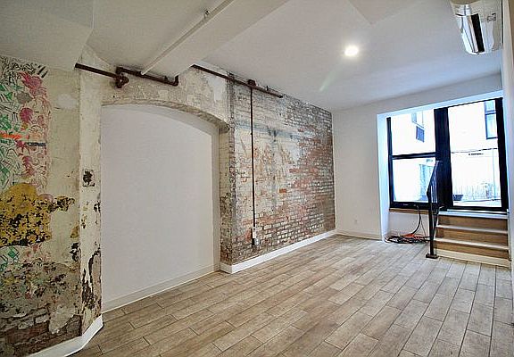 3rd image of 631 Bushwick Ave #102
