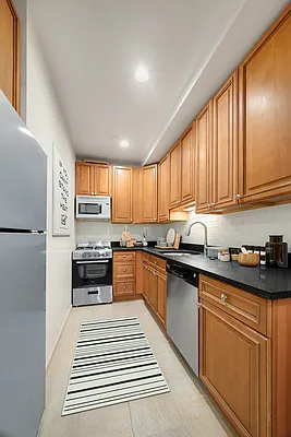 Sold by Bohemia Realty Group | media 4