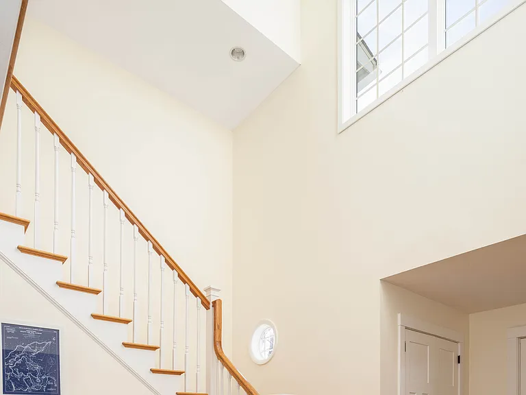 16 Glynn Dr — Photo 7