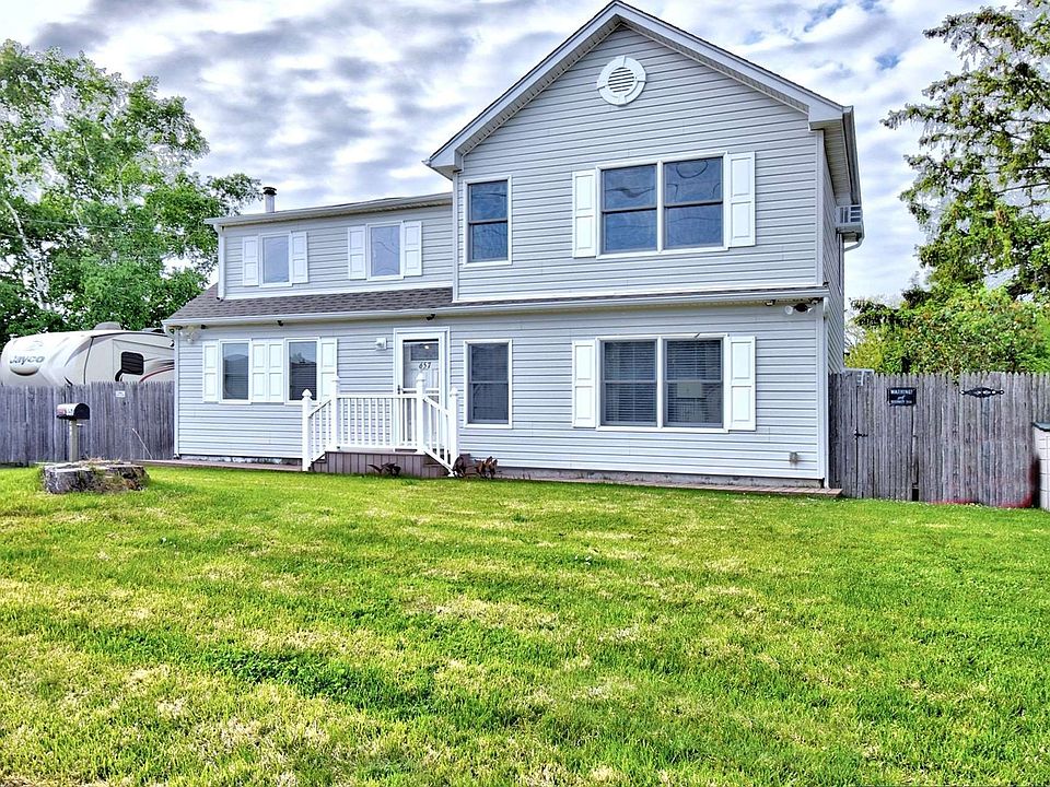 657 Nicolls Rd, Deer Park, NY 11729 MLS 3401701 Zillow