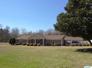 290 Lamon Dr, Decatur, AL 35603