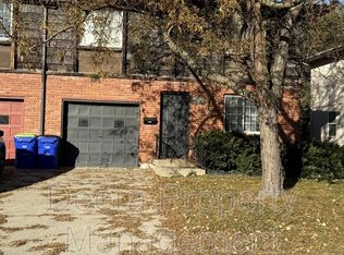9616 Hadley Dr #1, Overland Park, KS 66212