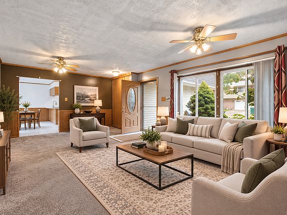 3rd image of 927 Shiloh Ct