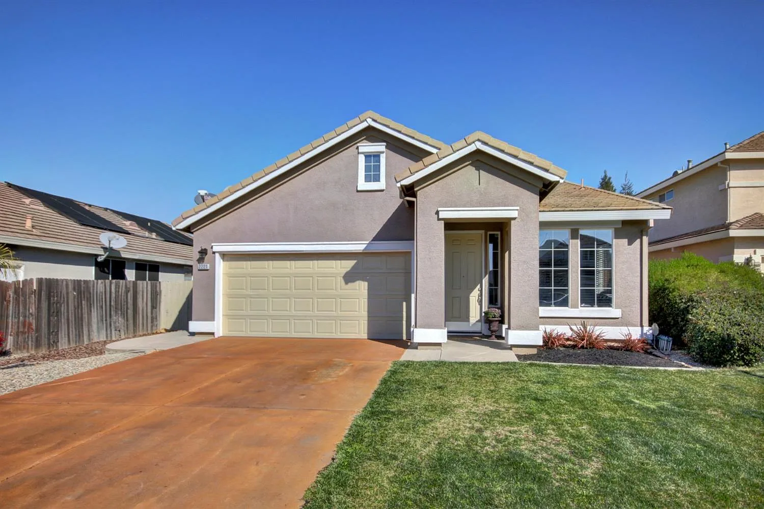 2221 Purple Marlin Ct photo 1