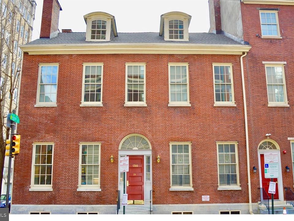 1st image of 1300 Spruce St APT 1A