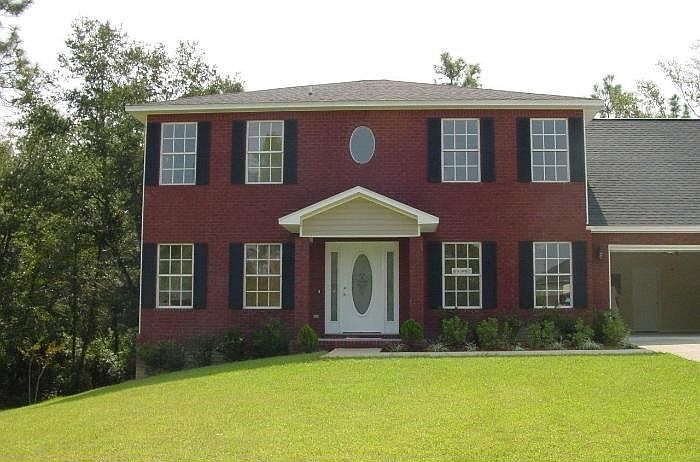 Home 's front view