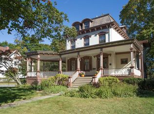 137 Academy St, Poughkeepsie, NY 12601