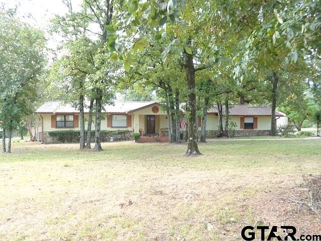 1st image of 450 County Road 4570