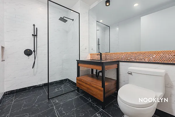 Rented by Nooklyn NYC LLC | media 125