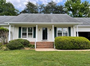 1102 Devenger Rd, Greer, SC 29650