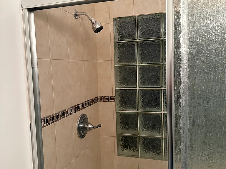 11613 Goodwyck Dr — Photo 6
