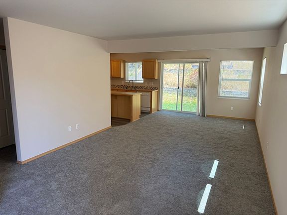 4th image of 28202 241st Ave SE