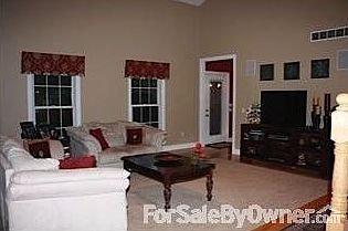 Great room
						:
						Beautiful and spacious great room