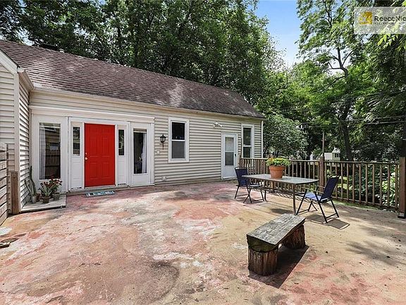 Spacious Front Patio Is Great For Entertaining!