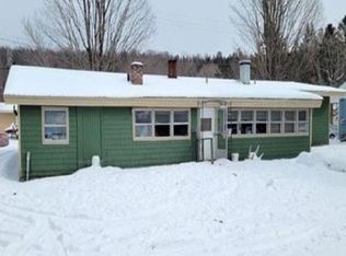 65 Maple St, East Haven, VT 05837
