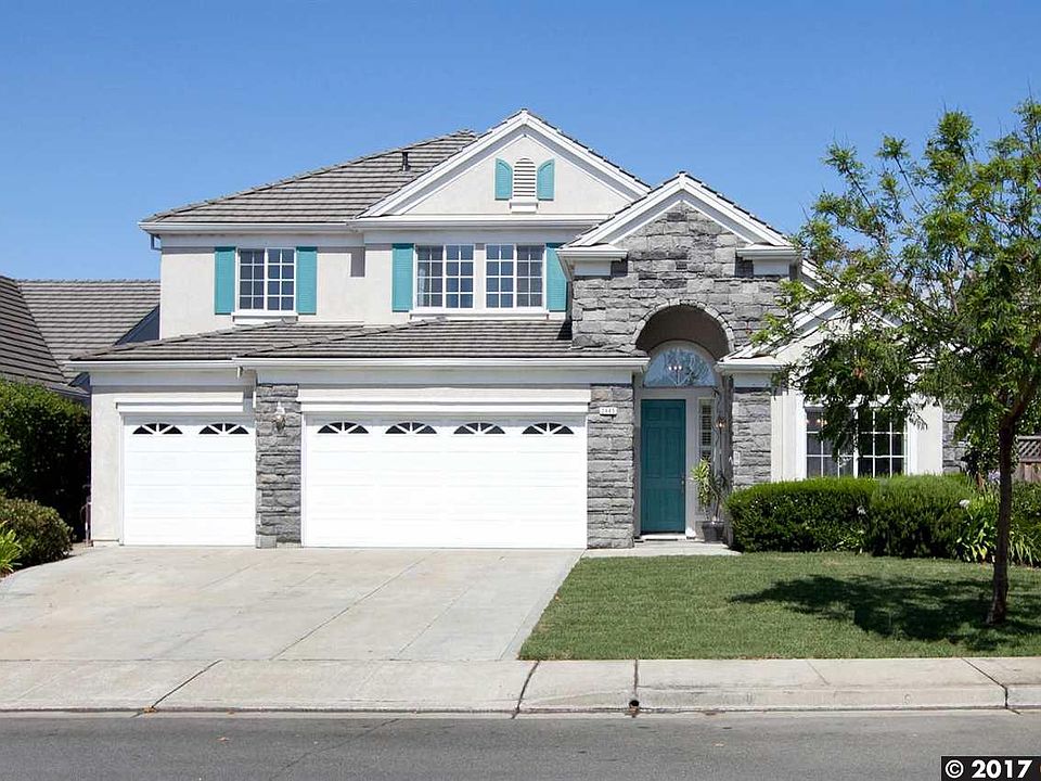 1st image of 2445 Heritage Way
