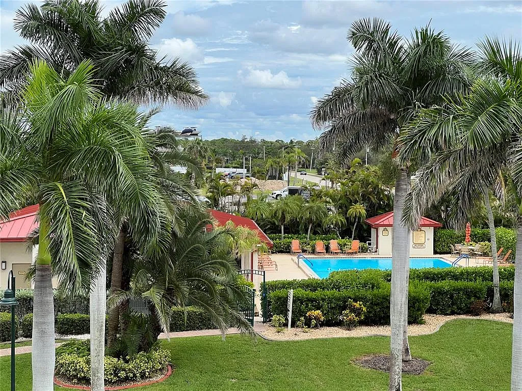 2 bed, 2.0 bath, 1547 sqft, $5,500 — Photo 4