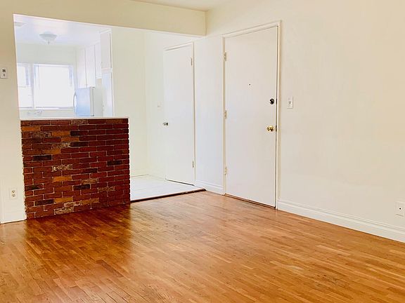 2nd image of 12261 Chandler Blvd APT 6