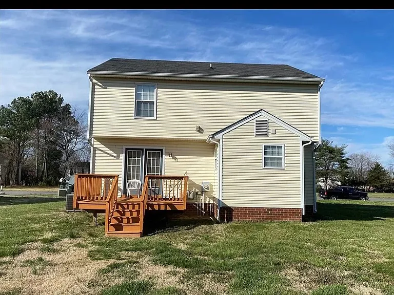 1131 Wilderness Dr — Photo 5