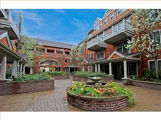 2nd image of 325 Channing Ave APT 303
